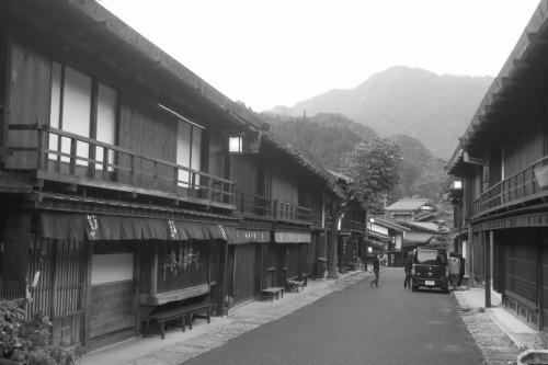 妻籠宿を散歩｜人が帰った妻籠宿は江戸時代の風景か検証！ぶらり散歩