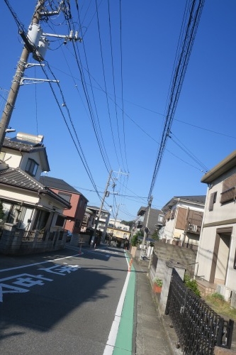 うま坂(相模原市橋本)うま坂は馬坂で馬が登るのに苦戦した坂だと