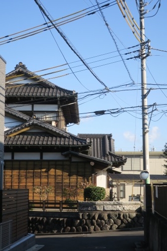 うま坂(相模原市橋本)うま坂は馬坂で馬が登るのに苦戦した坂だと