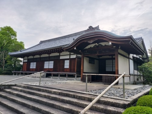 沼津を散歩|旧東海道の沼津宿と若山牧水に桜エビと生シラスの寿司