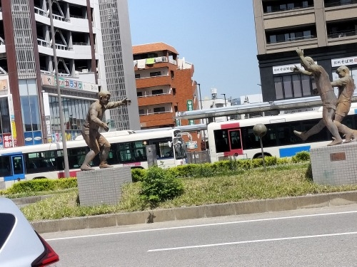 清水を散歩|駅前商店街から徳川信康墓と幕臣を丁重に葬った次郎長