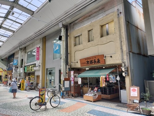 清水を散歩|駅前商店街から徳川信康墓と幕臣を丁重に葬った次郎長