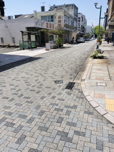 清水を散歩|駅前商店街から徳川信康墓と幕臣を丁重に葬った次郎長
