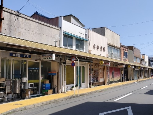 清水を散歩|駅前商店街から徳川信康墓と幕臣を丁重に葬った次郎長