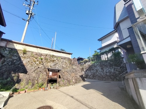 高山を散歩|金森長近の城下町高山の古い町並みを夕暮れに散歩はいい