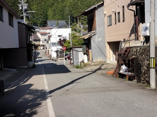 高山を散歩|金森長近の城下町高山の古い町並みを夕暮れに散歩はいい