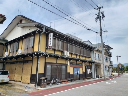 飛騨古川を散歩|映画「君の名は。」聖地巡礼と白壁土蔵街を散歩して