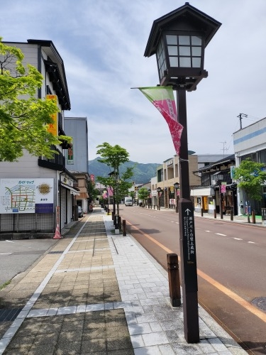 飛騨古川を散歩|映画「君の名は。」聖地巡礼と白壁土蔵街を散歩して