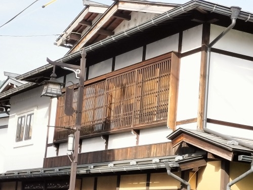 飛騨古川を散歩|映画「君の名は。」聖地巡礼と白壁土蔵街を散歩して