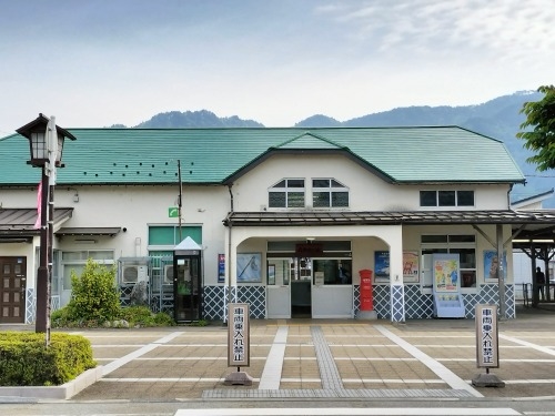 飛騨古川を散歩|映画「君の名は。」聖地巡礼と白壁土蔵街を散歩して