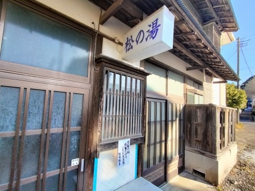勝浦を散歩|旅館「松の家」で地元魚を舟盛と勝浦朝市を散歩してみた