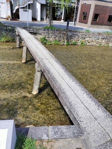 祇園を散歩|桜満開の京都で歴史の街祇園と裏路地ををぶらり散歩して