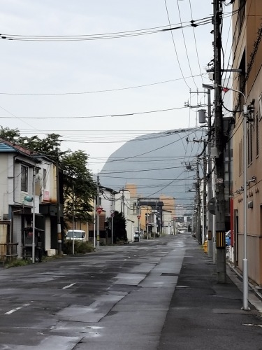 函館を散歩|昭和の香り菊水小路とまさか月光仮面は函館出身ぞよのか