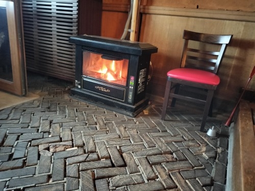 MDyUbH̒ōgtył݂J[X[v