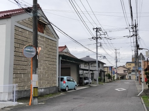 ��c�����U���b�ߐ{�^��̏o�g�n��c���Ɖ��B�X����c���h�Ղ��U����