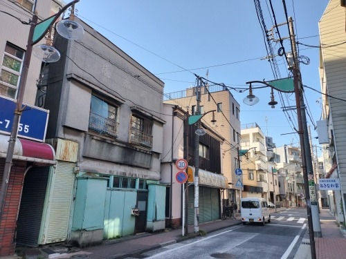 横浜駅西口を散歩|反町駅から線路跡を散歩しながら東神奈川駅へ散歩