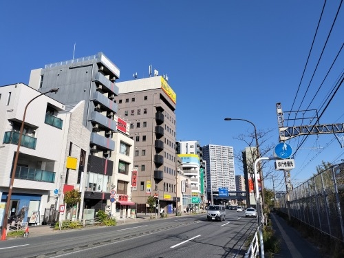 横浜駅西口を散歩|反町駅から線路跡を散歩しながら東神奈川駅へ散歩