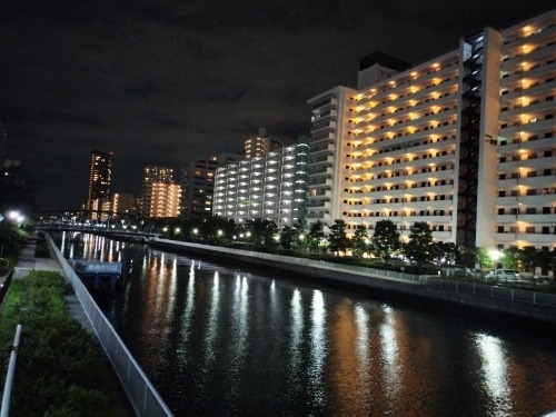 ��O�������U���b��̐����ʂ�ɂ͖ʔ������z����Ƃ̂炭�냍�[�h