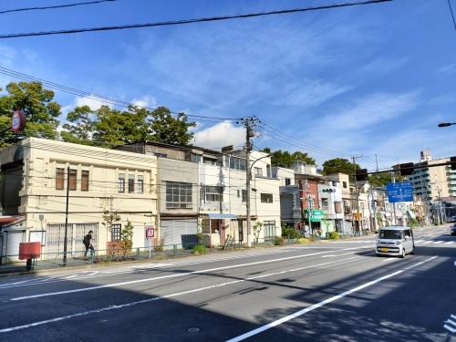 清澄白河を散歩|ピタゴラスイッチカフェと深川1本極太うどん食べた