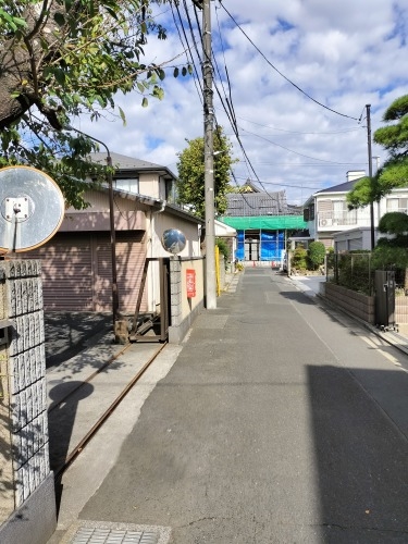 ���������U���b