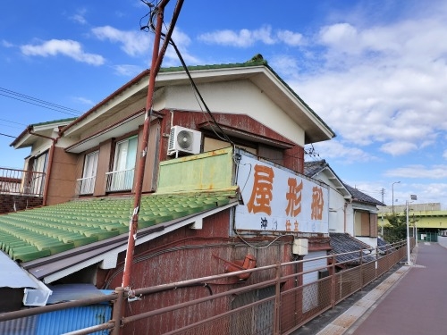 ���������U���b