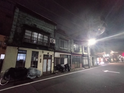 鶯谷を散歩|夜の上野から鶯谷まで散歩・台湾弁当とビールで夕食だぜ
