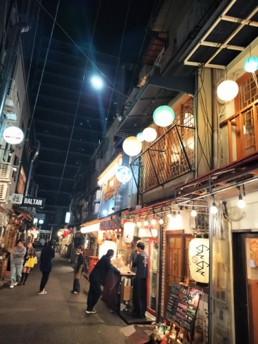 �L����{����U���b