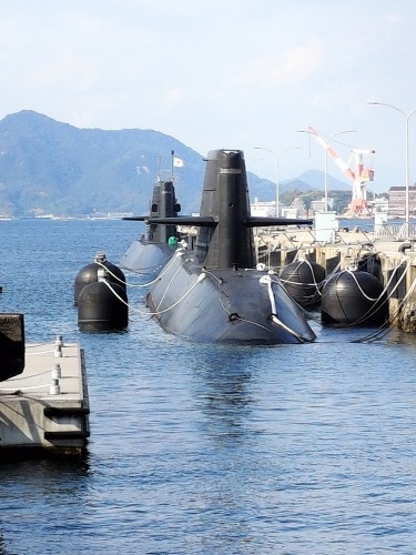 �����U���b