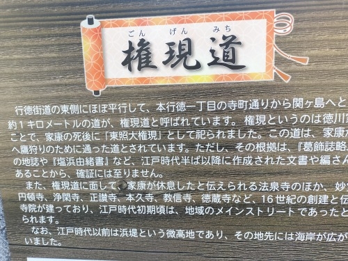 ���T���U��
