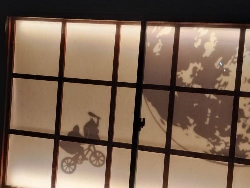 �{����U���b�{�茧������ؒʂ�Ɍ���s�̗��j���z���Ƌ{��n�{����